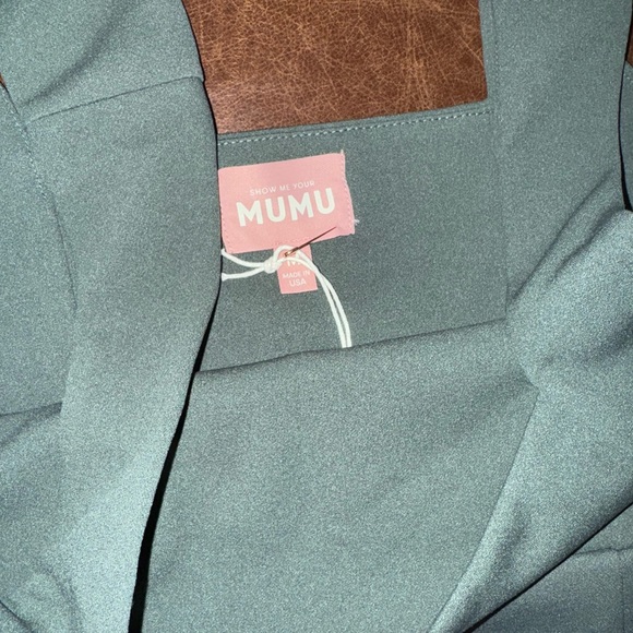 Show me your Mumu brand new with. Tags Eden midi dress in dusty sage stretch - Picture 6 of 10